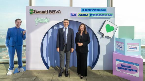 Garanti BBVA'dan gençlerin kariyer yolculuğuna destek