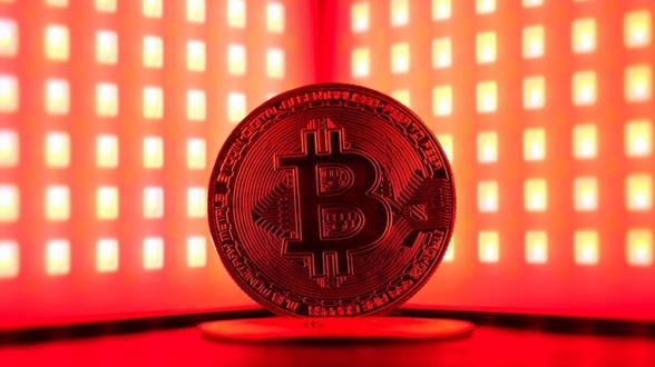 Bitcoin nasıl bir gecede 3 bin dolar eridi?