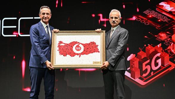 "5G, Türkiye'yi dijital dönüşümün merkezine taşıyacak"