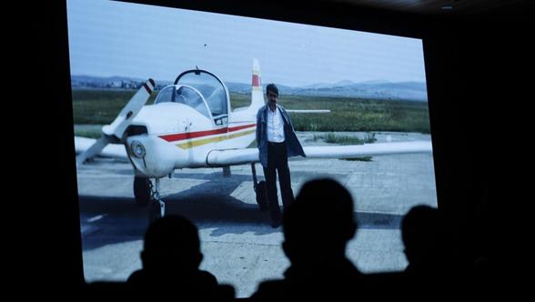 Özdemir Bayraktar'ın hayatı belgesel oldu