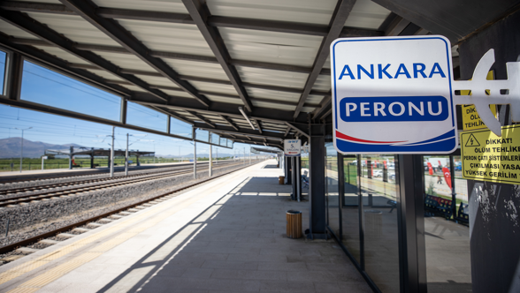 Ankara-İstanbul arası 4 saatin altına inecek