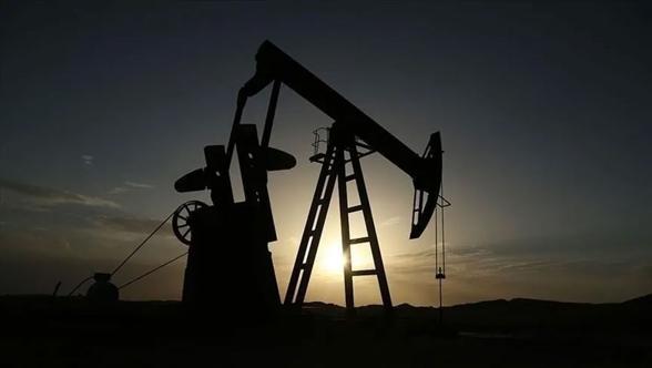Petrol 100 doları geçti: Neden yükseliyor?