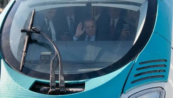 İhracat hedefleri için dev adım: Anadolu'yu Avrupa'ya bağlayacak hat açıldı