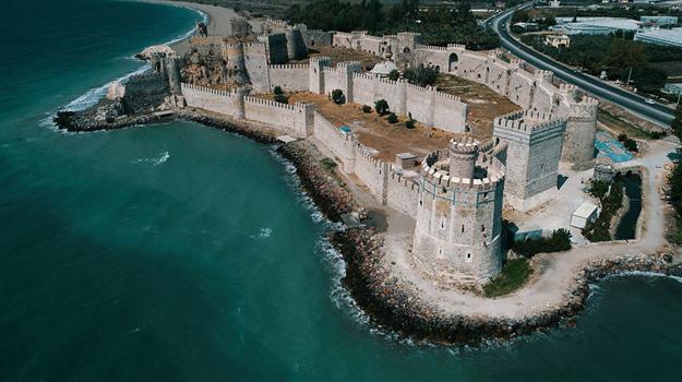 Türkiye'deki en büyük kalelerden: Akdeniz'in binlerce yıllık tanığı