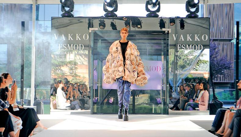 Vakko ESMOD Moda Akademisi mezunlarından özel bir defile 