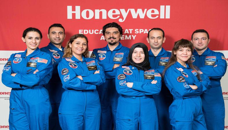 Honeywell Uzay Akademisi’ne 8 Türk Öğretmen Katıldı