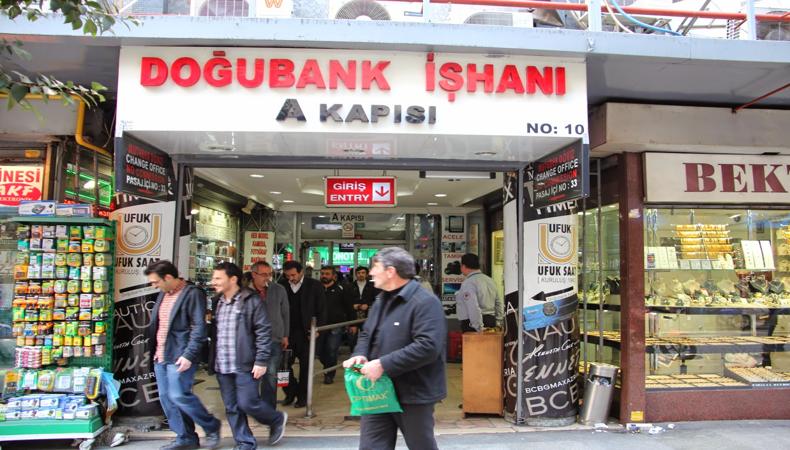 Doğubank iPhone ithalatını kesti