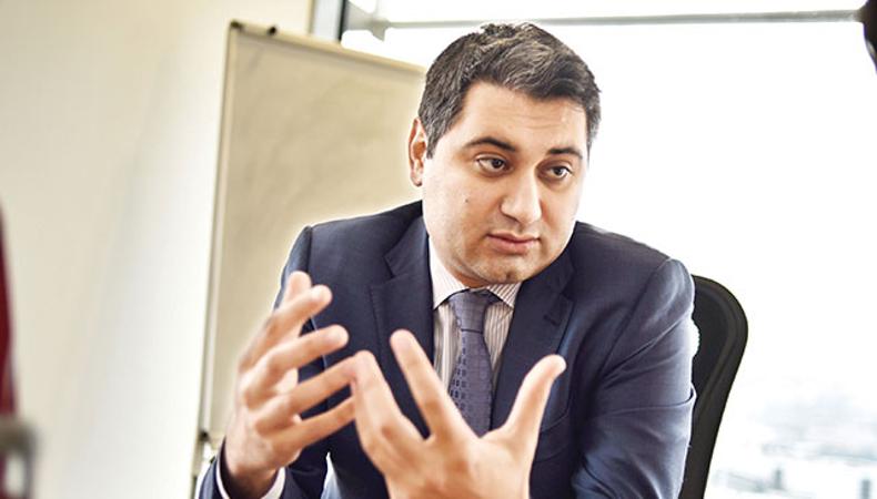 "Türkiye ve Azerbaycan ekonomilerini geliştirmek için durmadan çalışacağız"