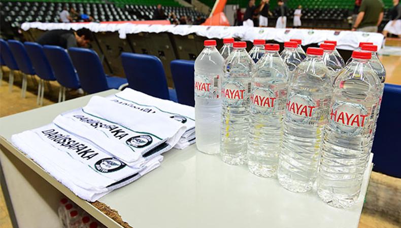 Hayat Su, Darüşşafaka'ya sponsor oldu