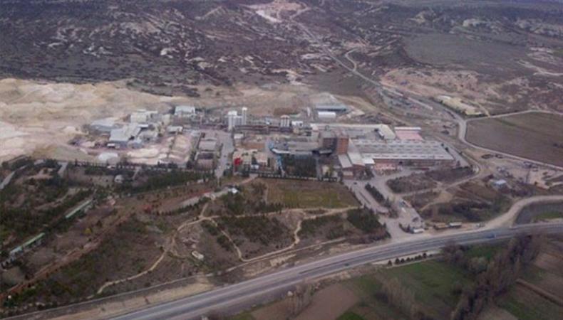 Kümaş Manyezit, Avusturyalıların oluyor