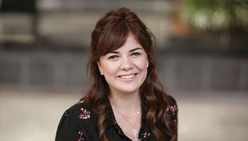 Dilek Dayınlarlı: Merhaba