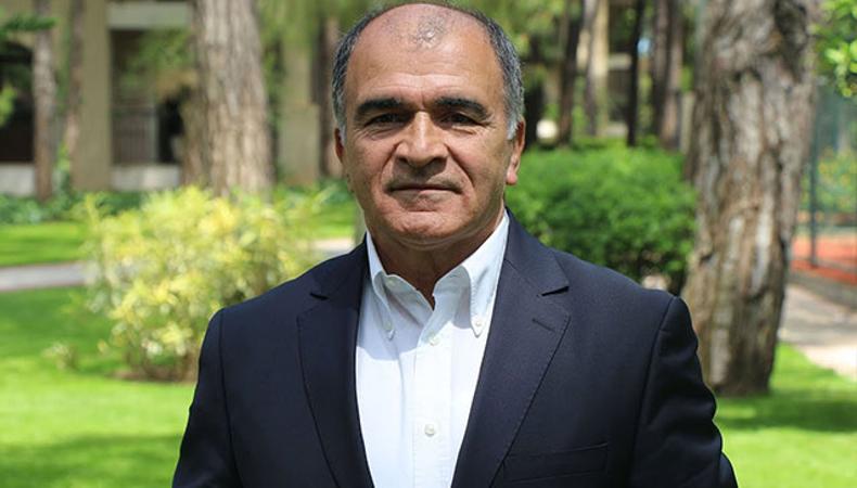 Ayık: Dünyada yılda 1.1 milyar kişi seyahat ediyor