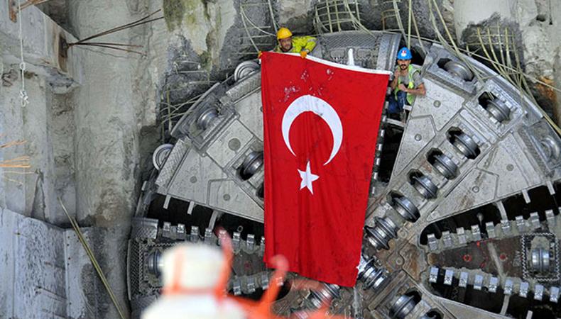 İstanbul Havalimanı metrosunda ışık göründü