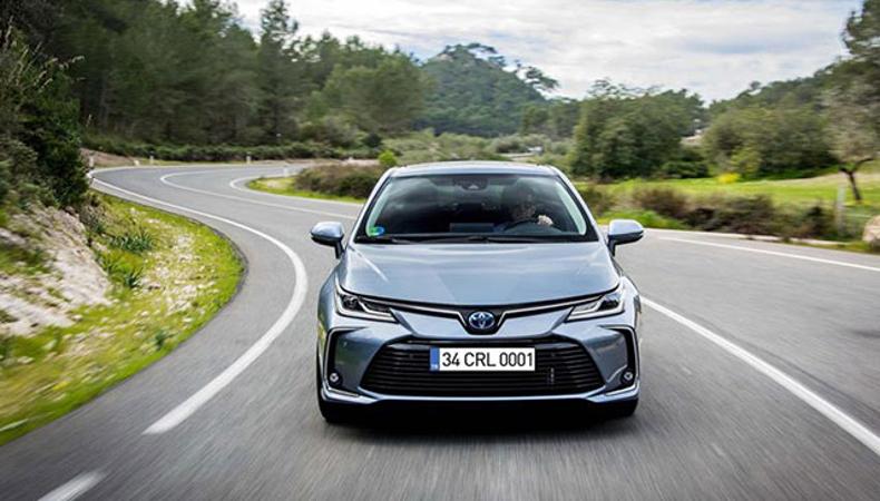 Türkiye'de üretilen Toyota Corolla, Avrupa'da "yılın otomobili" adayı
