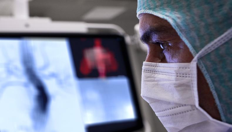 Philips, Covid-19 mücadelesi için Türkiye Acil Tıp Derneği ile iş birliği yapıyor