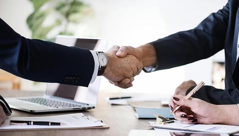 Bankalar salgında kredi musluklarını KOBİ'lere açtı