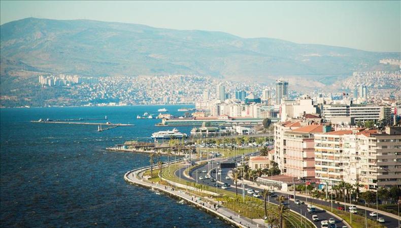 İzmirliler deprem sonrası Aliağa, Alaçatı ve Torbalı'da ev aradı