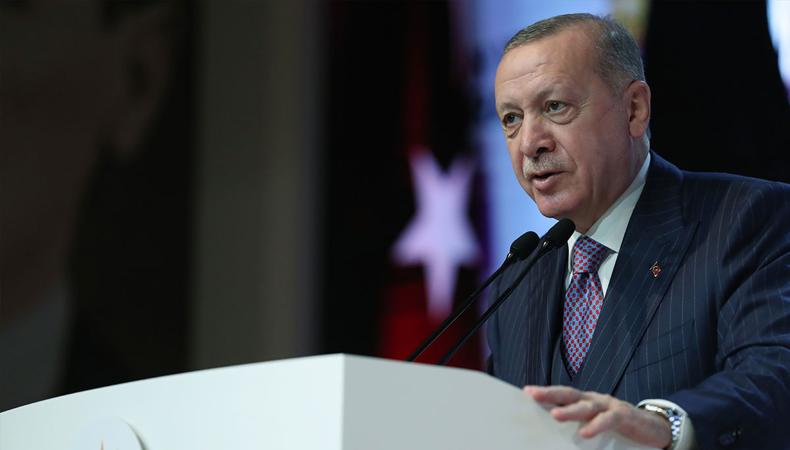 Erdoğan: Ekonomide ciddi bir toparlanma bekliyoruz