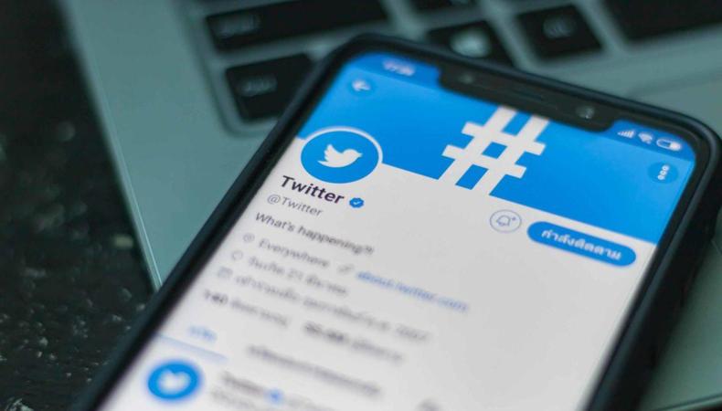 Twitter beklenenin üstünde gelir elde etti