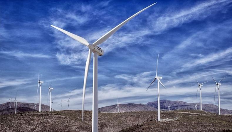 Rüzgar ve güneş elektriği yükselişini sürdürdü