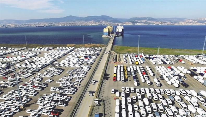 Bursa'da üretilen her 3 araçtan 2'si ihraç edildi