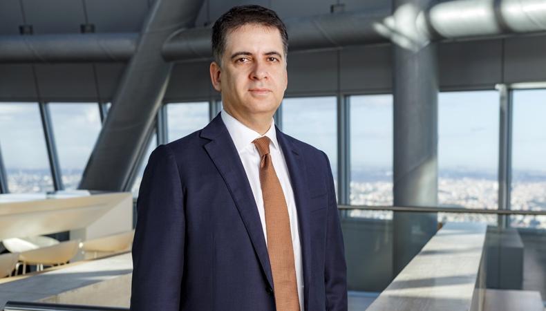 QNB Finansbank CEO'su Temel Güzeloğlu görevi bırakıyor