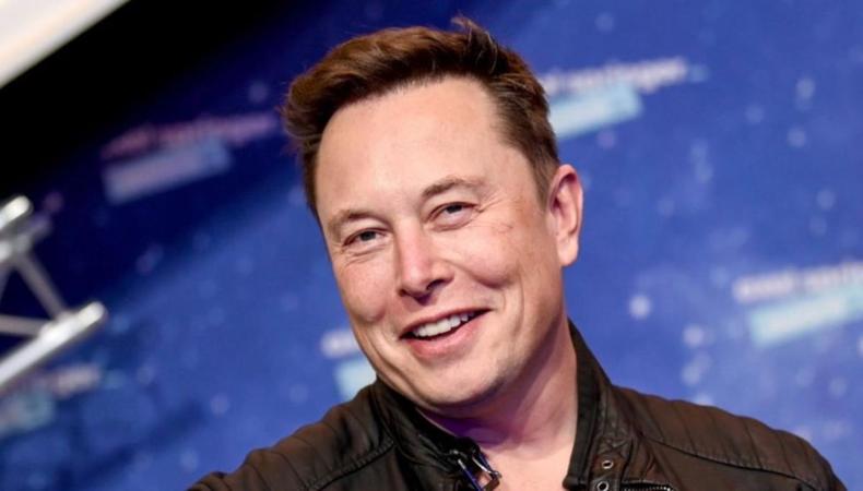 Elon Musk hisselerini sattı
