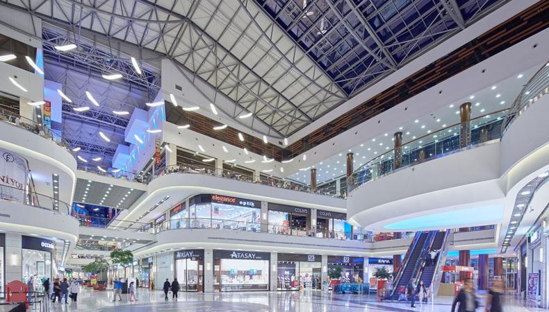 AYD: Türkiye'ye daha fazla insan alışveriş için gelmeye başladı