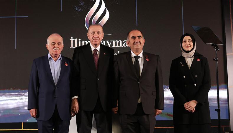İlim Yayma Ödülleri ikinci kez sahiplerini buldu