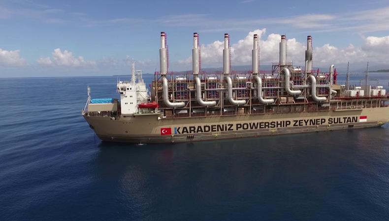 Türk enerji gemileri Afrika kıyılarını donattı