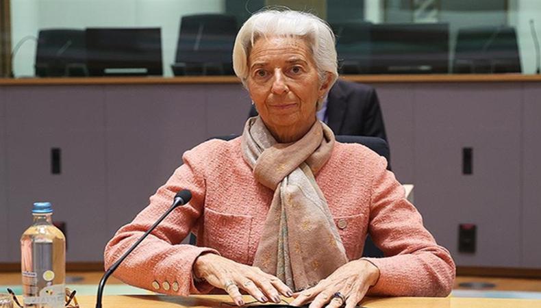 Avrupa Merkez Bankası Başkanı Lagarde'den önemli açıklama: Enflasyon 2022'de kademeli olarak gerileyecek