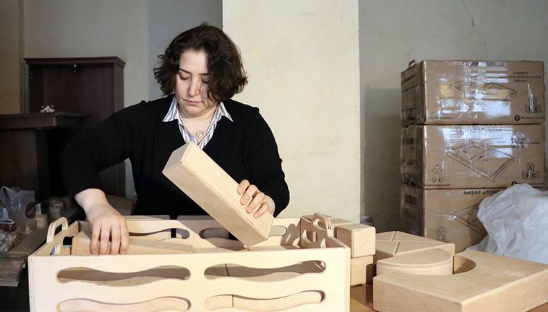 KOSGEB desteğiyle iş yeri açan kadın girişimci oyuncak ihracatına başladı