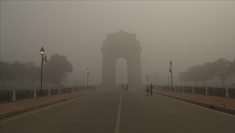 Hindistan'da, hava kirliliği güneş enerjisi üretimini yüzde 29 düşürdü
