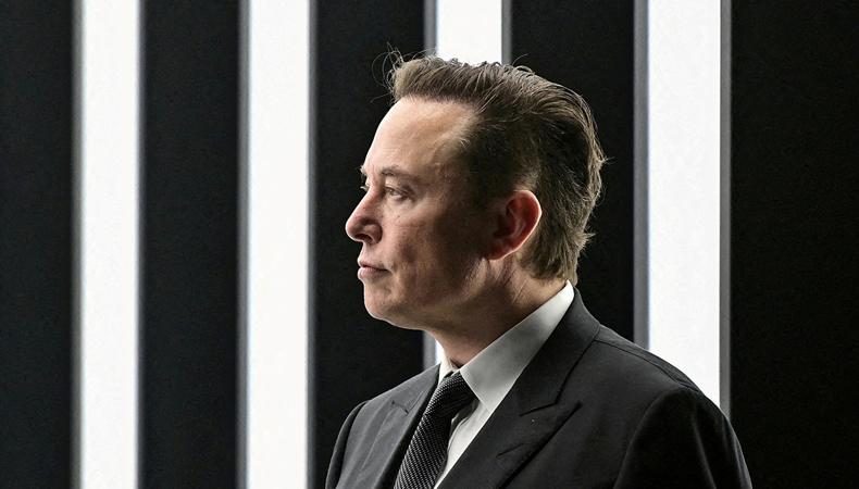 Elon Musk, Twitter'da yüzde 9,2'lik hisse satın aldı