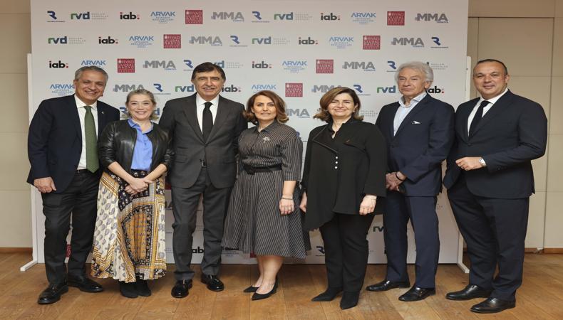 2021 YILI MEDYA VE REKLAM YATIRIMLARI 22 MİLYAR 811 MİLYON TL'YE ULAŞTI