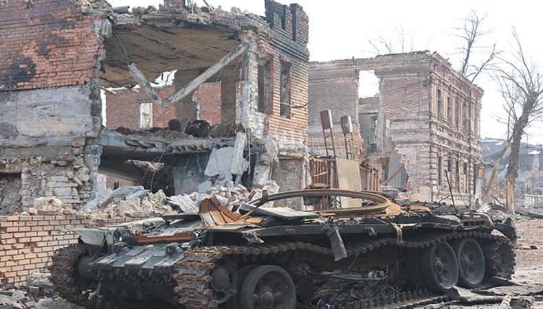 "Savaş, Rusya ve Ukrayna ekonomisini daraltacak"