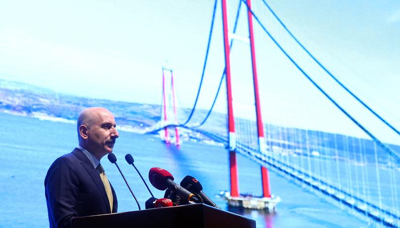 Bakan Karaismailoğlu: Kara yollarında fosil yakıt yerine elektrikli ve alternatif enerji kullanımını artıracağız
