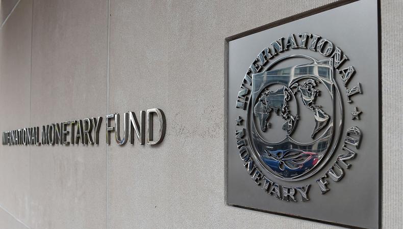 IMF, Rusya-Ukrayna savaşının etkisiyle küresel ekonomik büyüme tahminlerini düşürdü