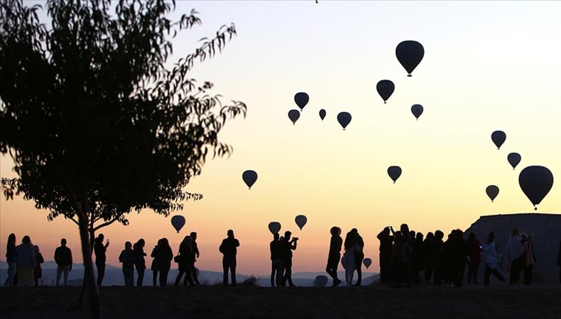 Yerli turistler geçen yıl seyahate 58,1 milyar lira harcadı