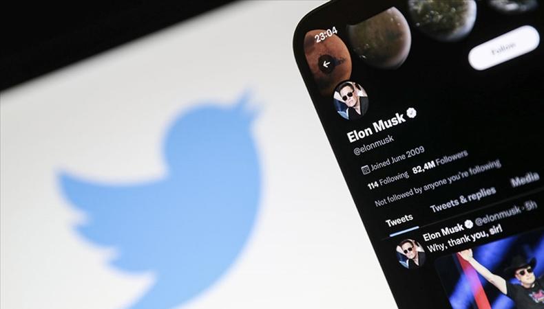 Elon Musk, Twitter'ı yaklaşık 44 milyar dolara satın almak için anlaştı