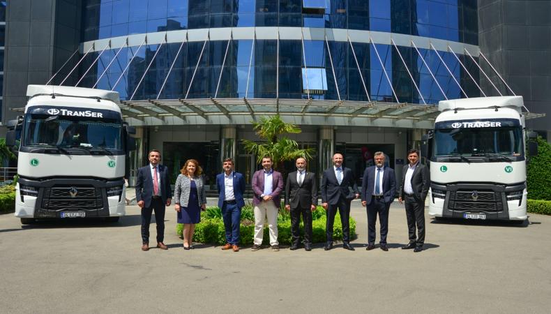 SERTRANS'IN İLK RENAULT TRUCKS T EVO ÇEKİCİLERİ, AVRUPA YOLUNDA