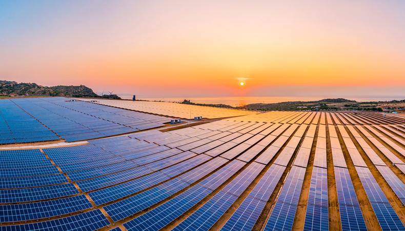 Yeşil enerji kaynaklarının maliyeti "yapısal ve sistematik" olarak düşüyor