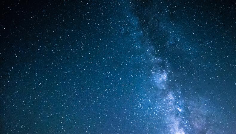 Hidrojen ve helyum zengini ötegezegenlerde milyarlarca yıl yaşam mümkün olabilir