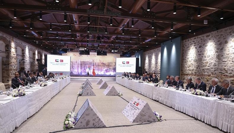 Türkiye ve BAE heyetleri yatırım çalıştayında iş birliği imkanlarını ele aldı