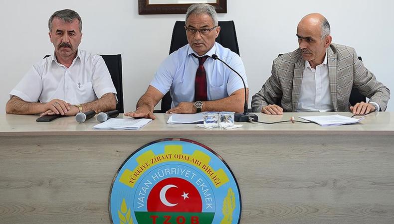 Giresun'da, üretici ve esnaf kesimi temsilcileri fındık fiyatını değerlendirdi