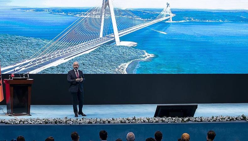 Karaismailoğlu: (Yap-işlet-devret projeleri) Bu teknik konuları siyasete alet etmek isteyenler rakamları çarpıtıyor