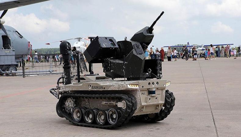 Dijital birliklerin robot askeri "Barkan" 2023'te askeri birliklere verilecek