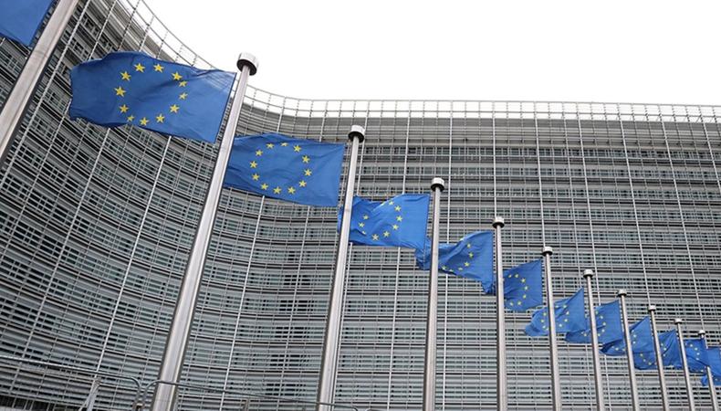 AB, üye ülkelerden elektrik tüketimlerini düşürmelerini istemeyi planlıyor