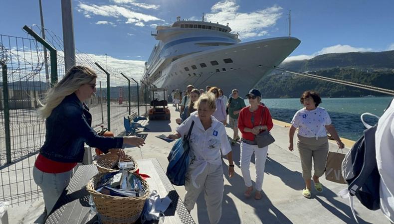 Türkiye'yi ziyaret eden turist sayısı 32 milyonu aştı