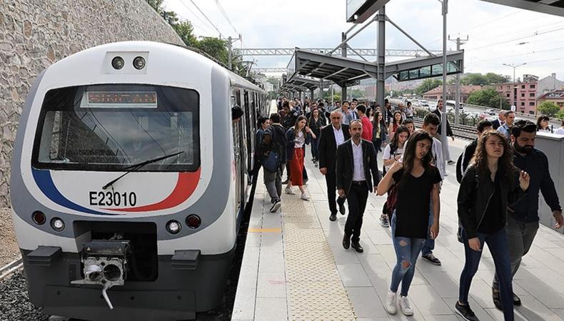 Marmaray, Başkentray ve İzban ile 1 milyar 663 milyonu aşkın yolcu seyahat etti